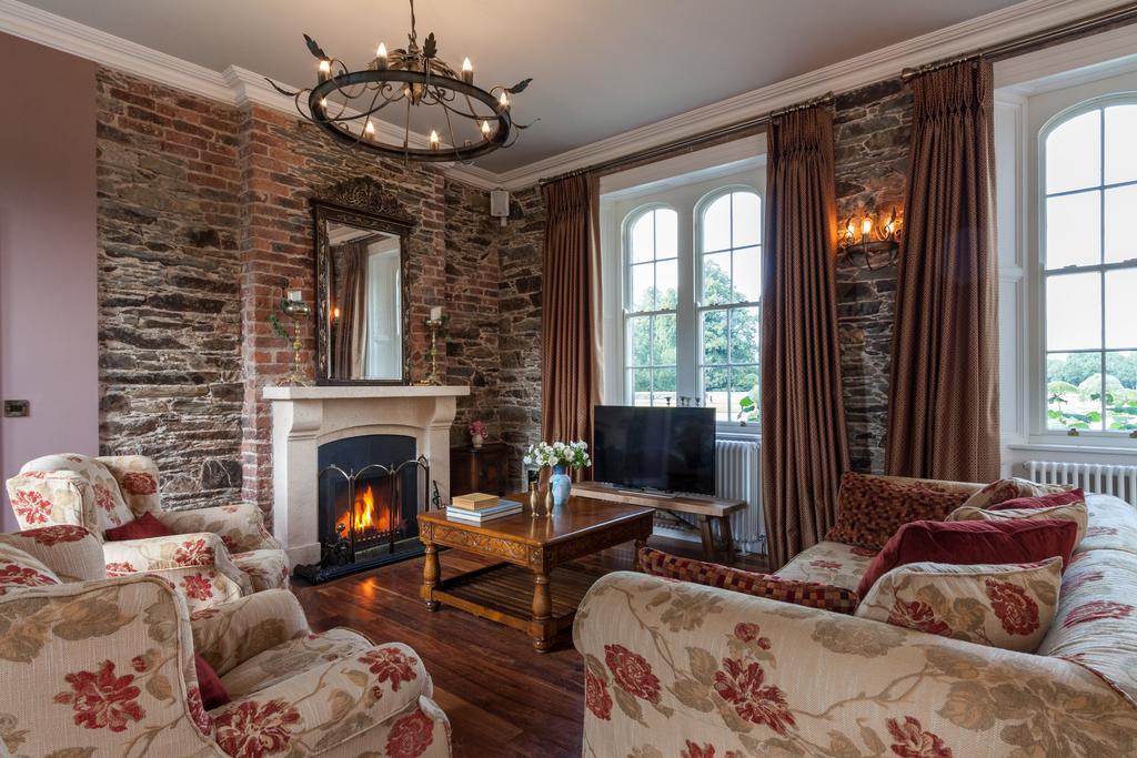 エニスコーシーWilton Castleアパートメント エクステリア 写真