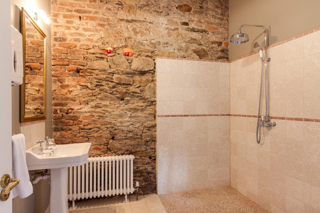 エニスコーシーWilton Castleアパートメント エクステリア 写真
